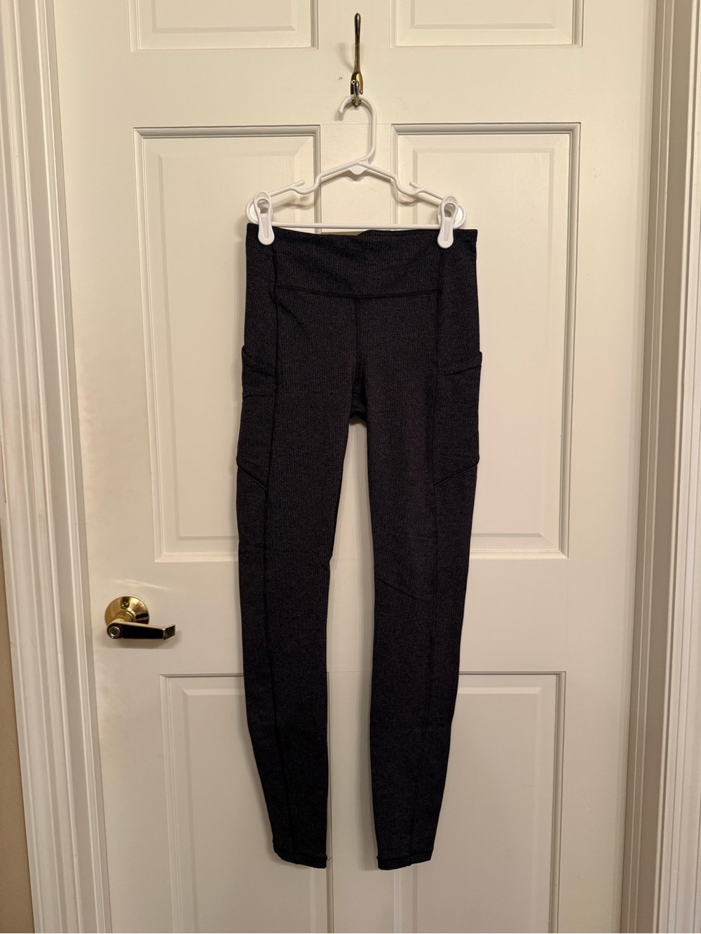 Lululemon High-Waist Heathered Women’s Leggings with Side Pockets